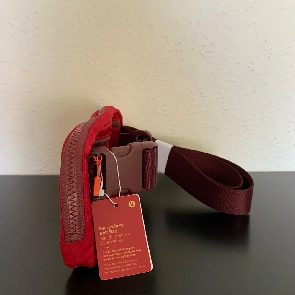 lululemon Lunar New Year Everywhere Belt Bag in Dark Red/Smoky Red Gold NWT New - Picture 5 of 16